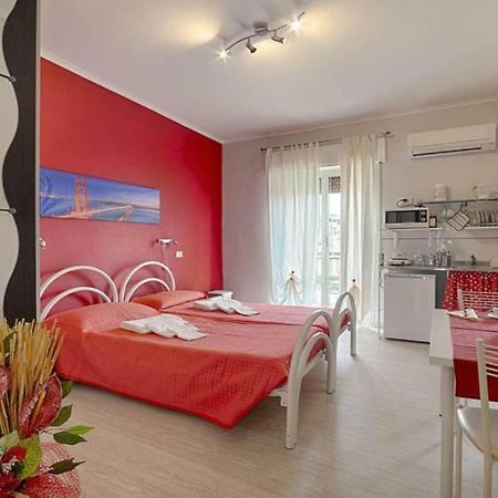 Dafne Portonaccio Hotel Рим Екстериор снимка