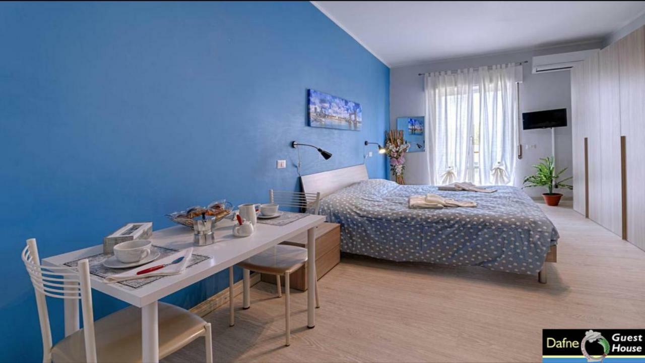 Dafne Portonaccio Hotel Рим Екстериор снимка
